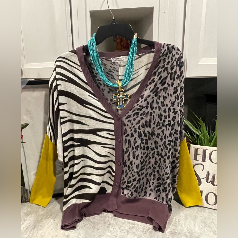 Cecico Modern Top/Sweater animal Print size S
